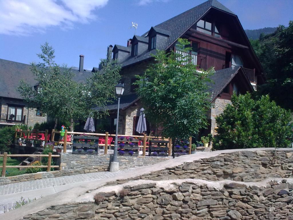 Hotelet De Betlan Bagian luar foto