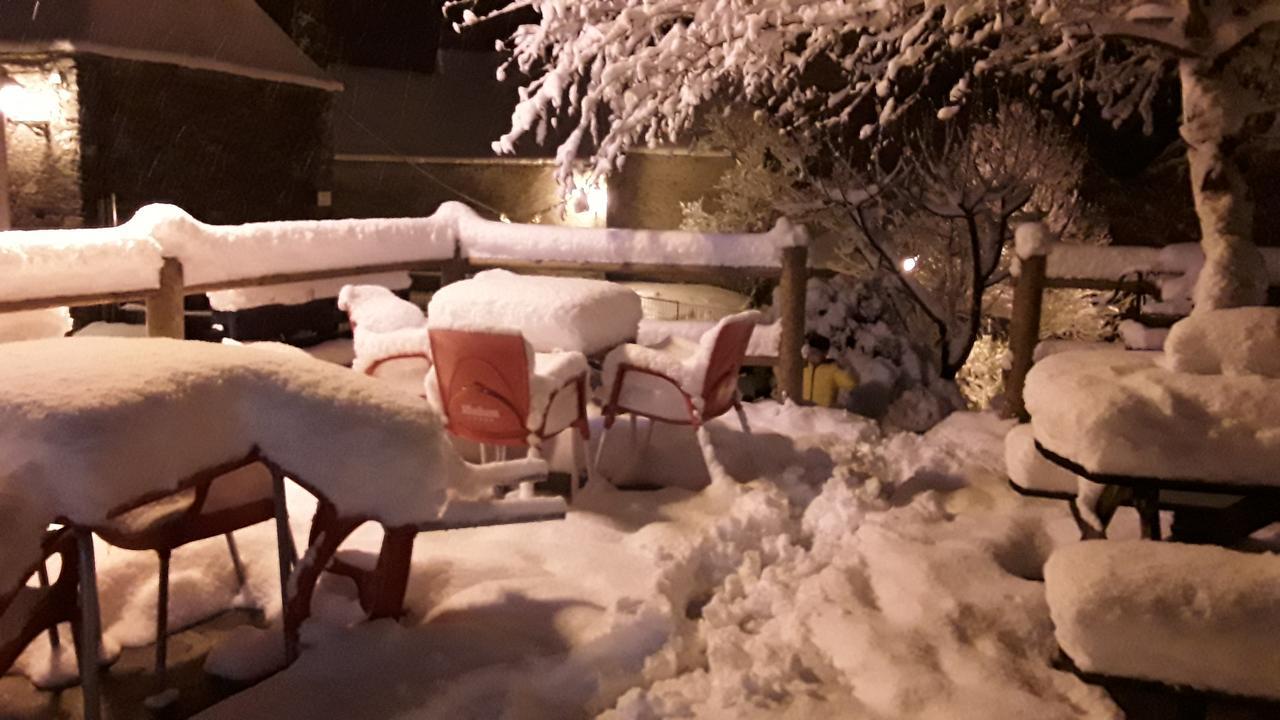 Hotelet De Betlan Bagian luar foto
