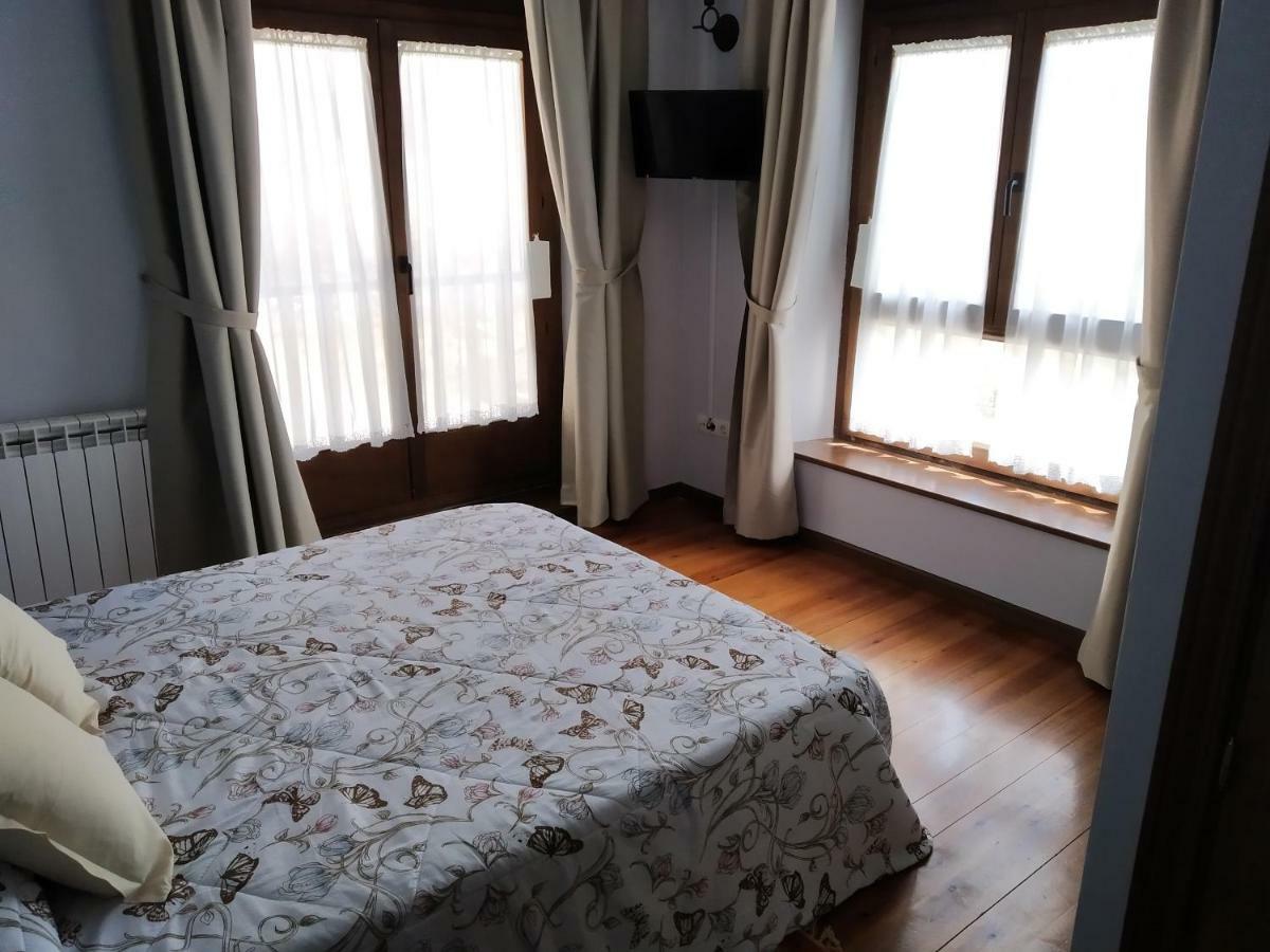 Hotelet De Betlan Bagian luar foto